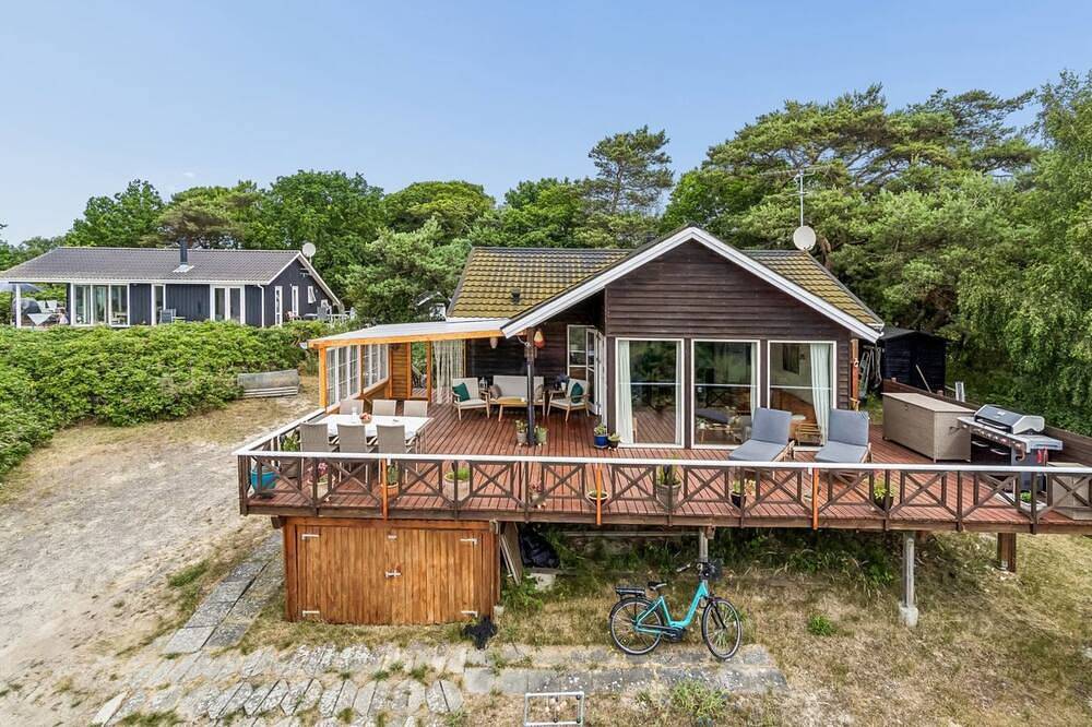 \"Mariam\" - 100m from the sea in Boderne, Aakirkeby