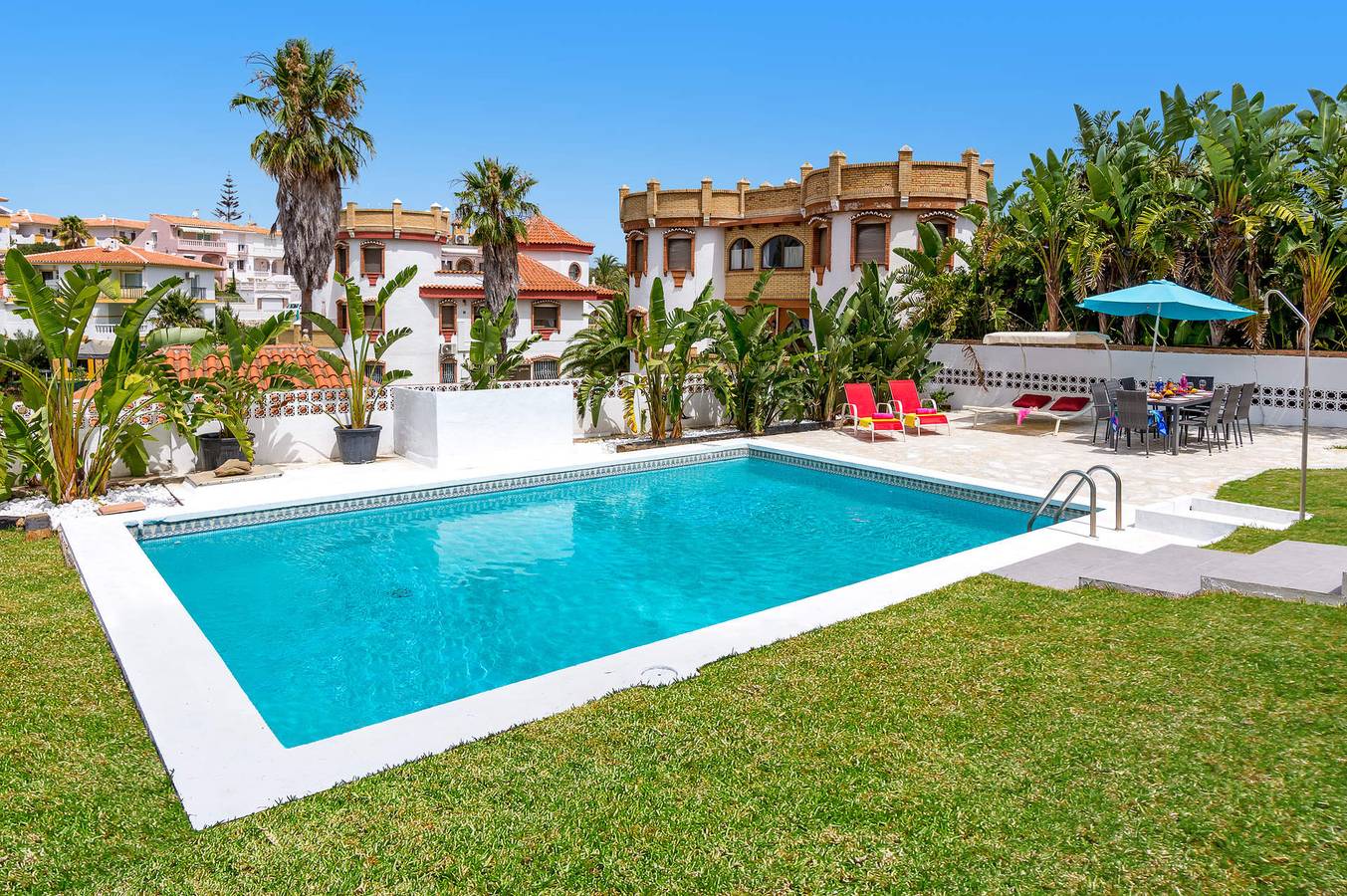 Villa für 8 Personen in Playa El Bombo, Mijas