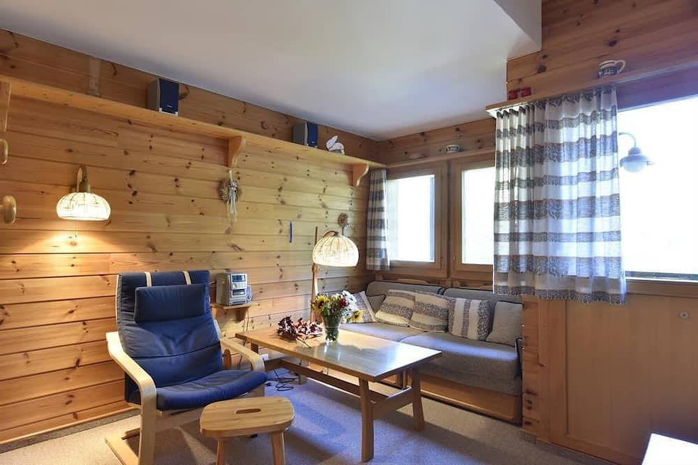 Ganze Wohnung, Komfortable, zweistöckige 2-Zimmer Dachwohnung für 2 Personen : Wohnraum - Küche - Schlafzimmer mit in Grimentz, Anniviers