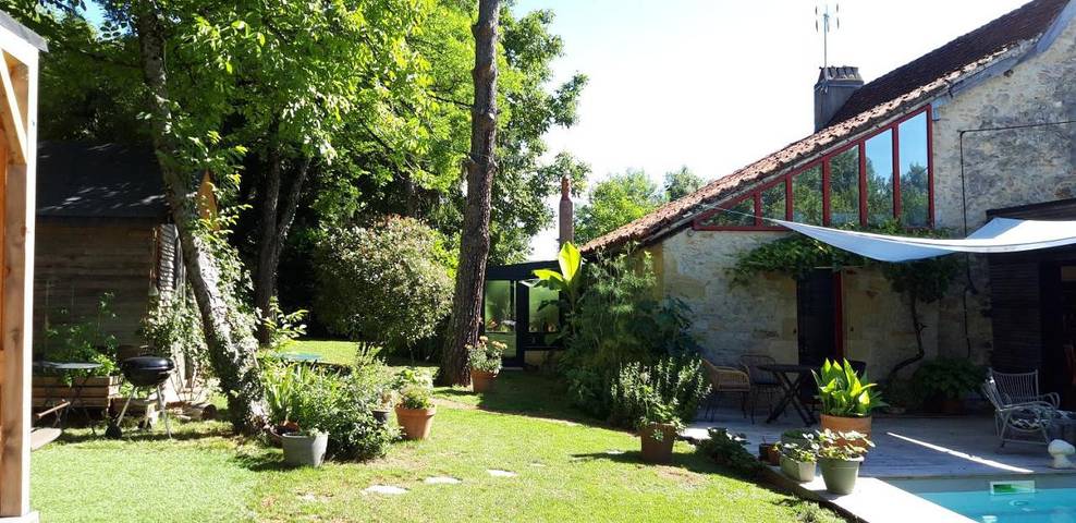 Gîte pour 2 personnes, avec piscine et jardin à Lissac-et-Mouret - 4