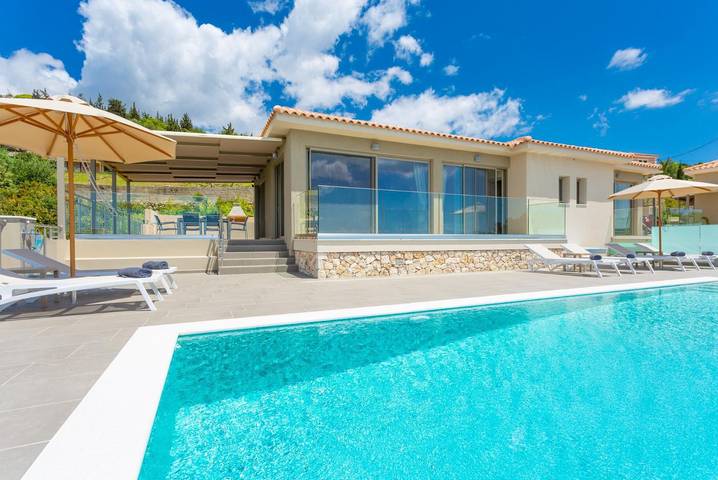 Villa per 6 persone, con Vista oceano e Terrazza nonché Giardino a Argostoli