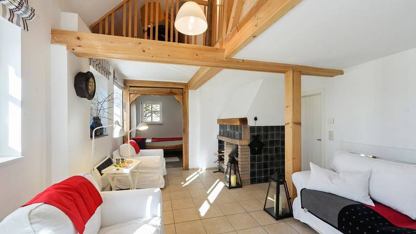 Ferienwohnung für 6 Personen, mit Sauna und Terrasse sowie Garten in Korbach