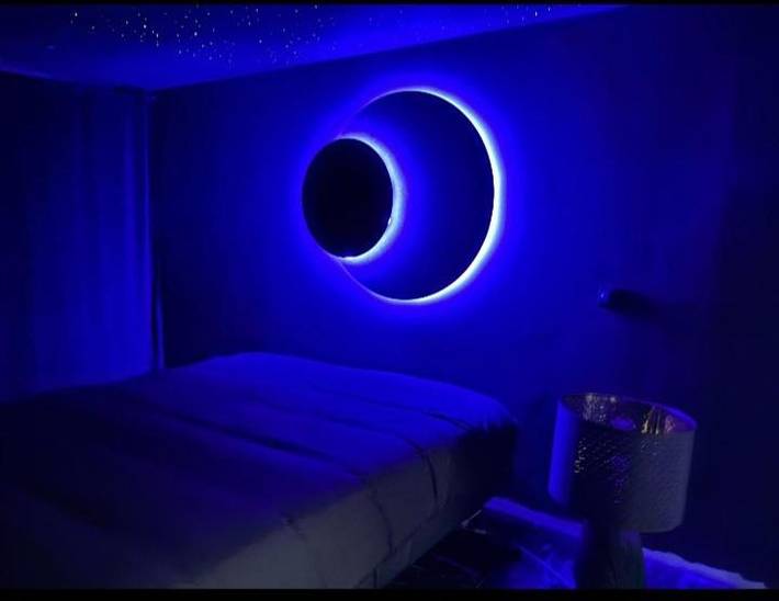 Chambre d’hôte pour 2 personnes, avec Jacuzzi et Terrasse à Solaro