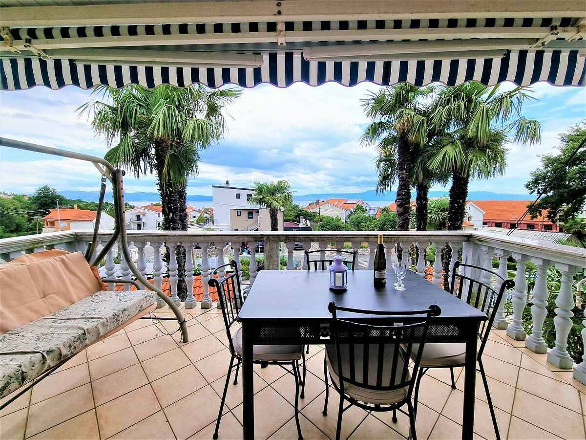 Appartamento vacanze a Njivice a partire da 190€ a notte