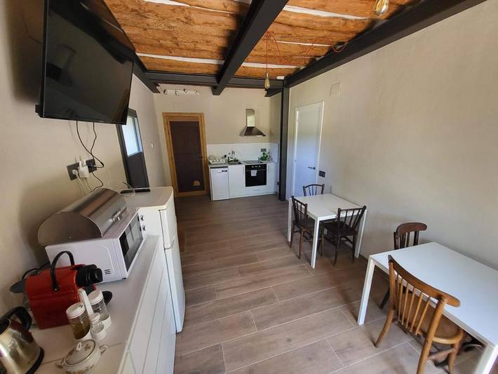 Maison de campagne pour 3 personnes, avec jardin ainsi que vue et terrasse à Ripoll - 3