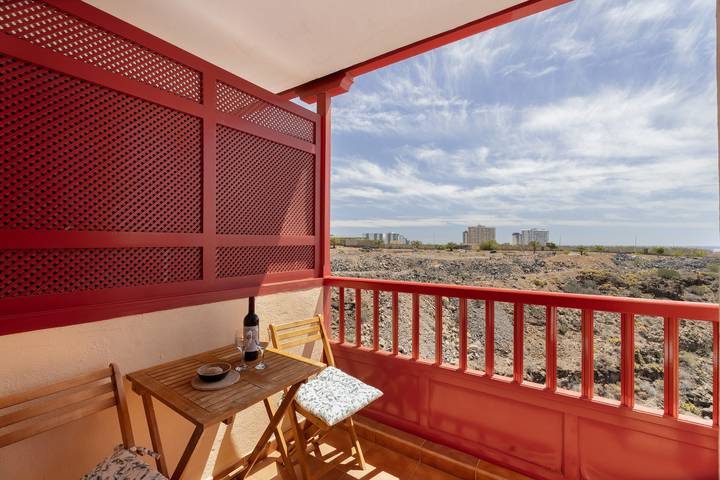 Gîte pour 4 personnes, avec Balcon ainsi que Jardin et Bassin pour enfant à Callao Salvaje - 3