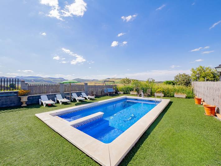 Chalet para 6 personas, con terraza y jardín en Provincia de Málaga - 4