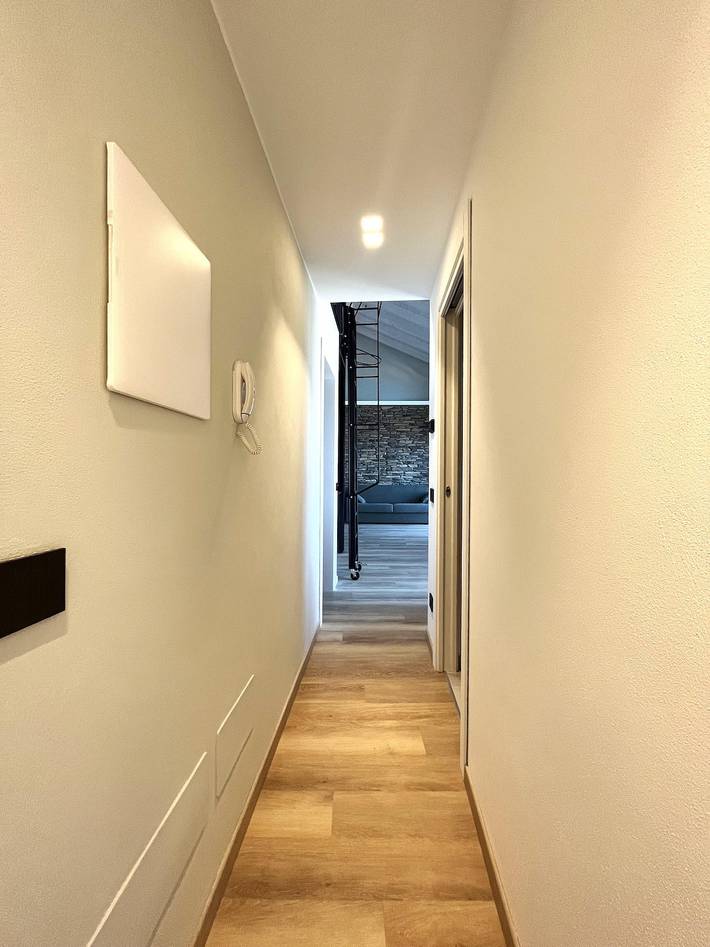 Ferienwohnung für 8 Personen, mit Balkon und Garten sowie Seeblick und Ausblick in Comune di Stresa - 2