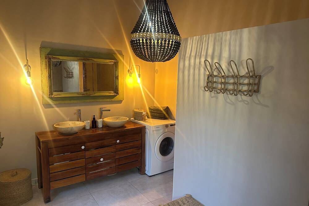 Pretty country house swimming pool 8X4 M 5 bedrooms in Venelles, Aix-en-Provence region