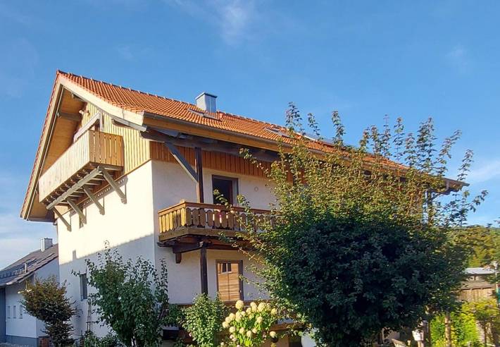 Ferienhaus für 4 Personen, mit Balkon und Garten - 1
