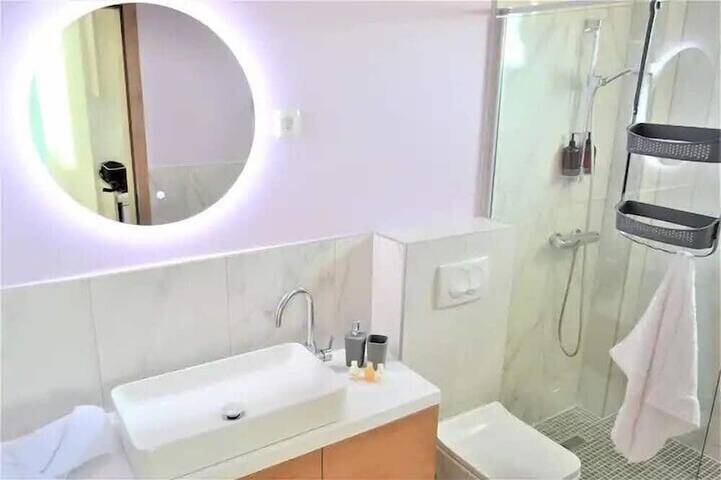 Villa für 2 Personen, mit Garten und Balkon sowie Pool in Montenegro - 3