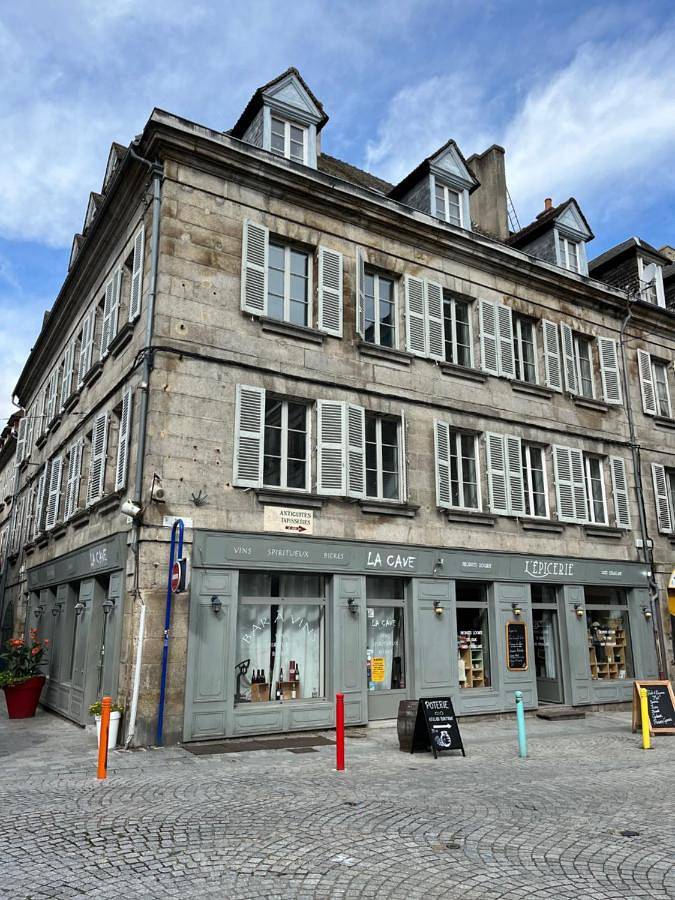 Gîte pour 2 personnes, avec vue, animaux acceptés à Aubusson - 2