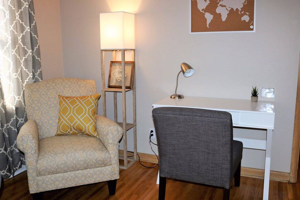 1 mi. von der Mayo Clinic; auf der Buslinie in Rochester (MN), Olmsted County