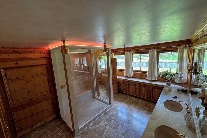 Schwarzwald-Villa mit Indoor-Pool in Mittelfalkau (Feldberg), Feldberg