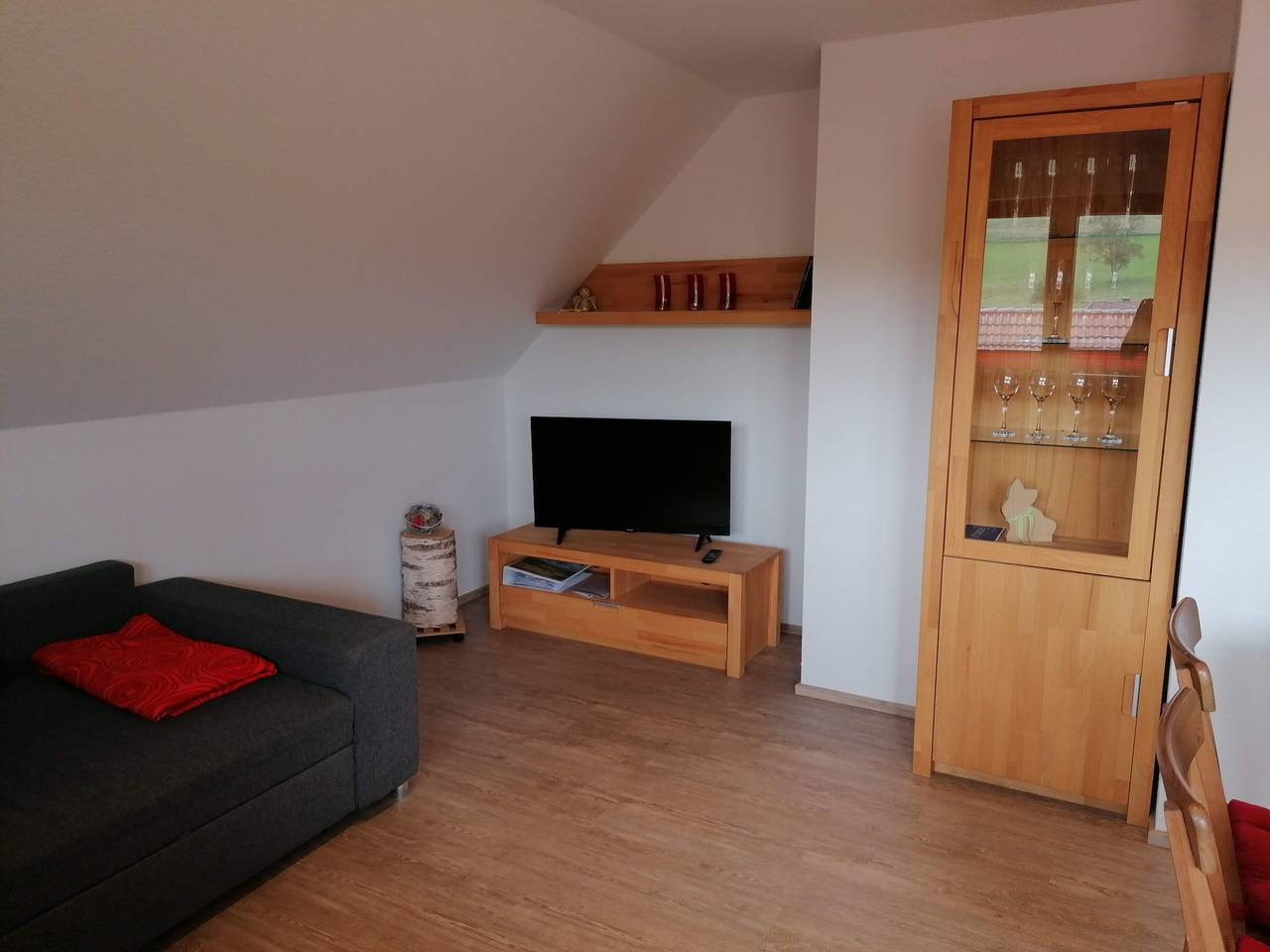 Ganze Wohnung, Apartment 'Talblick, 75qm' mit Bergblick, Balkon und Wlan in Elzach, Mittlerer Schwarzwald