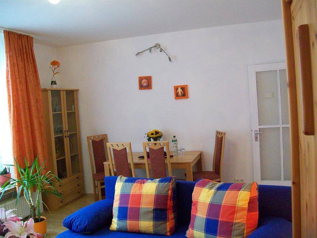 Ganze Ferienwohnung, Appartement/Fewo 1, Dusche, Wc, 1 Schlafraum in Celle, Lüneburger Heide