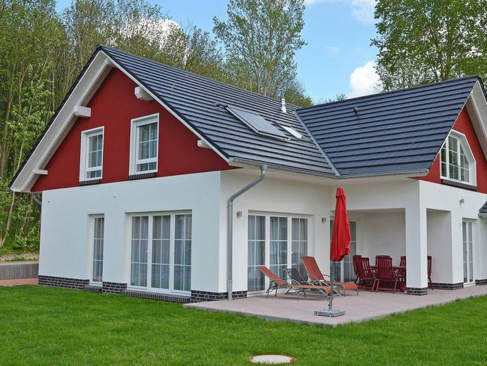 Ferienhaus für 6 Personen, mit Terrasse und Garten sowie Sauna in Sellin