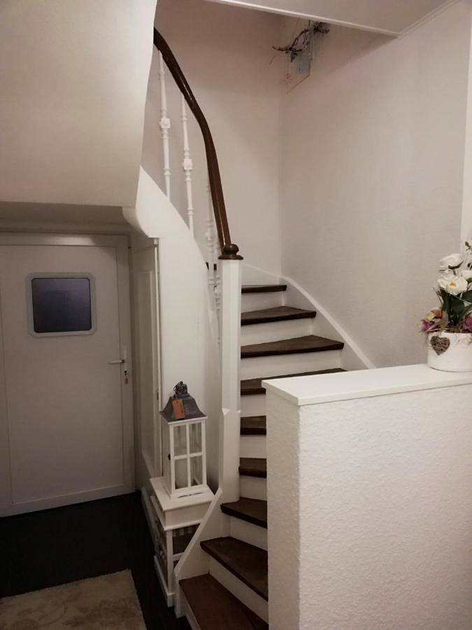Ganze Wohnung, Ferienwohnung am Töpferplatz in Höhr-Grenzhausen, Westerwald