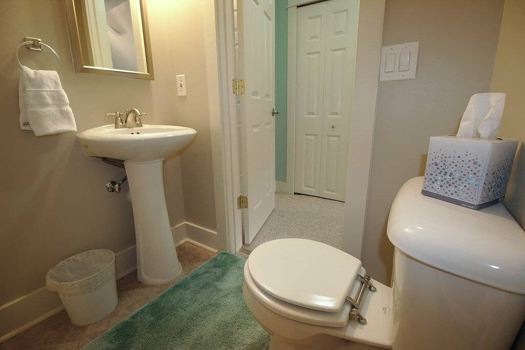 Stylish & Updated Bungalow in Madison, Dane County