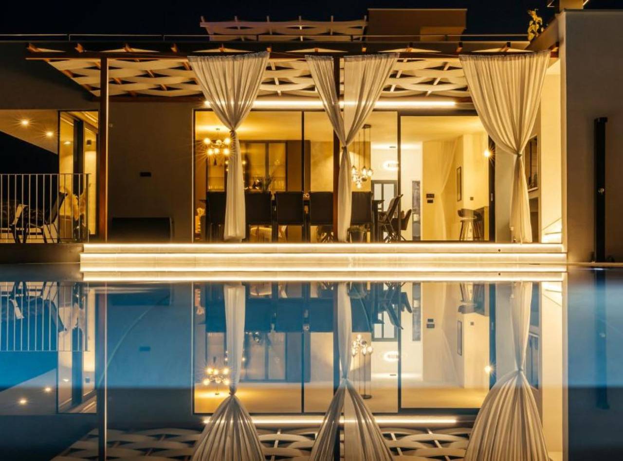 New Luxury Villa - Six Bedroom Villa in Imotski, Makarska Riviera