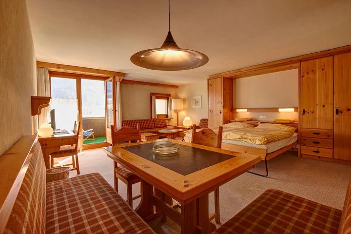 Ferienwohnung für 2 Personen, mit Garten und Seeblick sowie Sauna in Silvaplana - 4