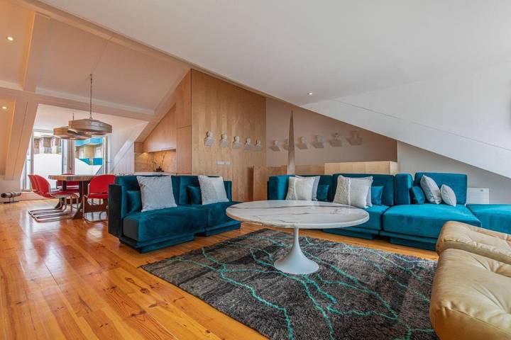 Villa for 8 people, with Terrace and Garden in Lisbon