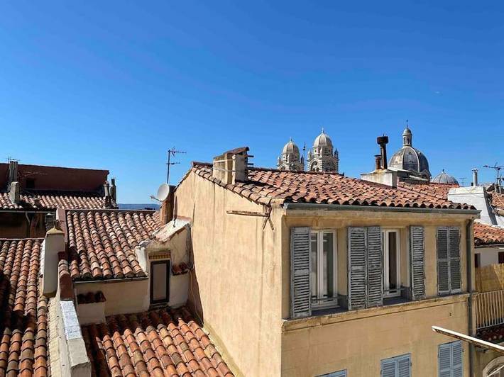 Gîte pour 6 personnes, avec balcon et vue dans Basilique De Sainte Marie Majeure La Major Marseille