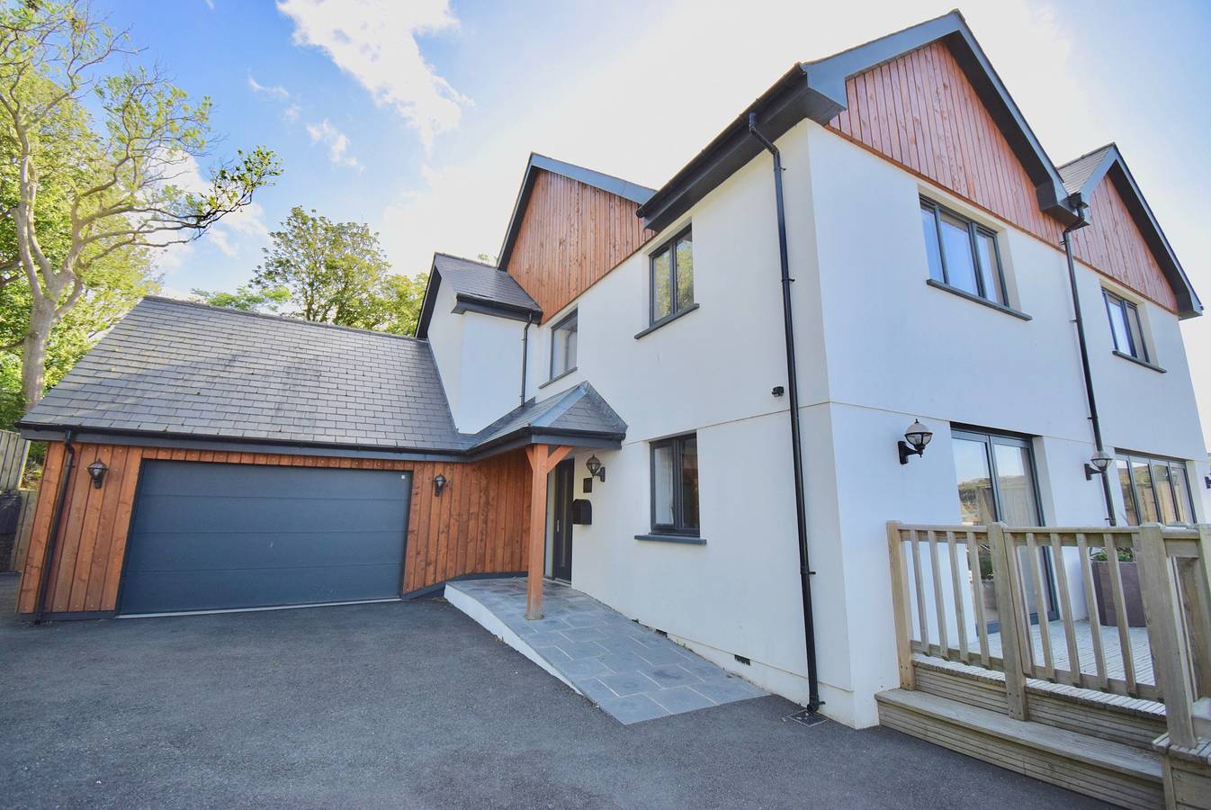 Cottage for 14 People in New Quay, Ceredigion