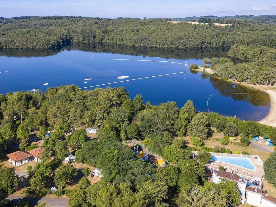 Camping du Lac de Saint-Pardoux - Chalet 4 personen - Chalet Adrien 30m² - Angepasst an Personen mit eingeschränkter Mobilität in Saint-Pardoux, Bellac und Umgebung