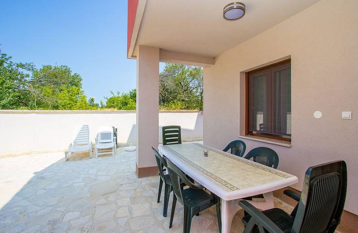 Strandhaus für 5 Personen, mit Garten und Terrasse, kinderfreundlich in Istrien - 2