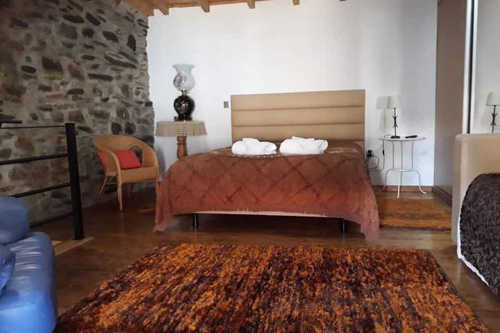 Gîte pour 3 personnes, avec piscine dans Tabuaço - 2