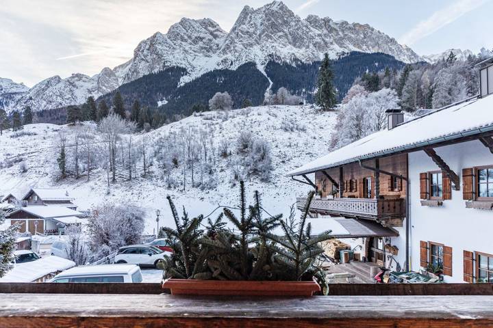 Ferienwohnung für 2 Personen, mit Balkon an der Zugspitzland - 3