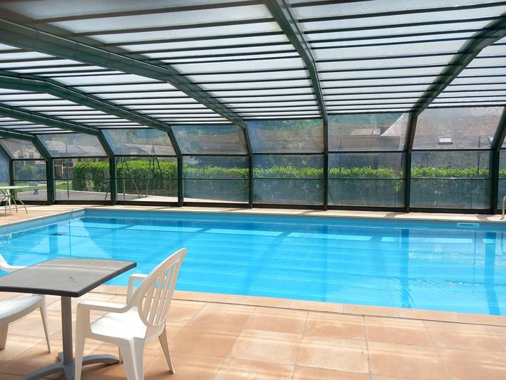 Appartement de vacances pour 4 personnes, avec Balcon ainsi que Jardin et Bassin pour enfant dans les Pyrénées