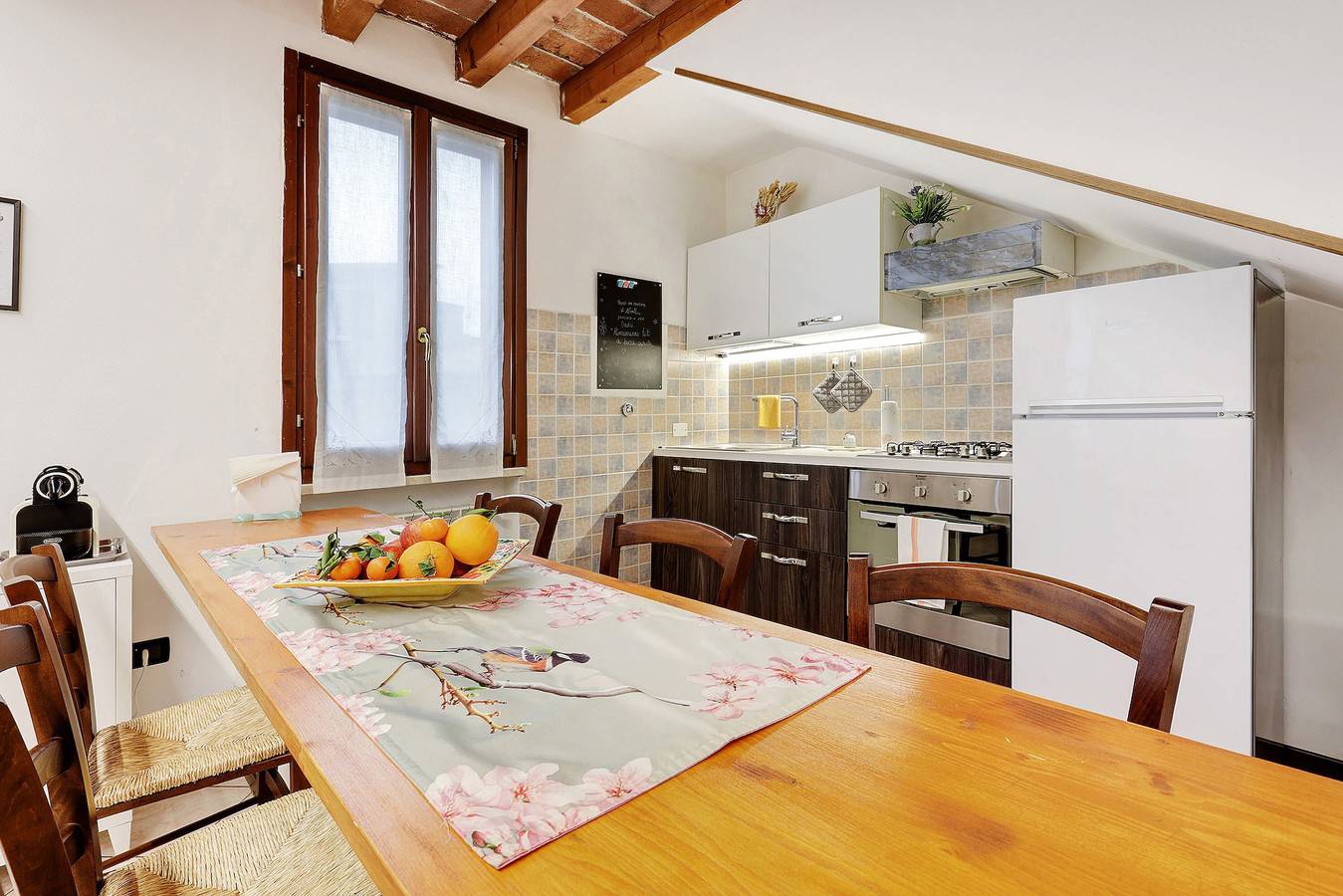 Ganze Wohnung, Ferienwohnung 'Il Vagabondo' mit Wlan und Klimaanlage in Volta Mantovana, Mantua Provinz