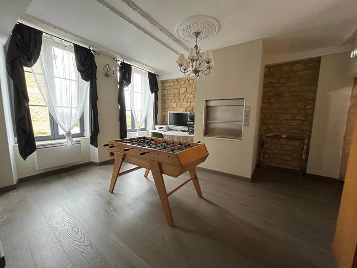 Location de vacances pour 13 personnes, avec terrasse à Montmédy - 3