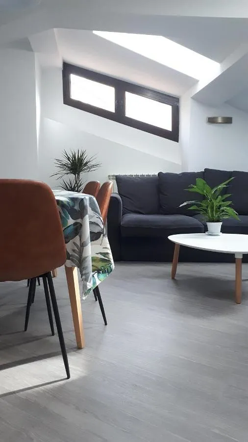 Apartamento de vacaciones para 8 personas, con terraza, Se admiten mascotas - 1