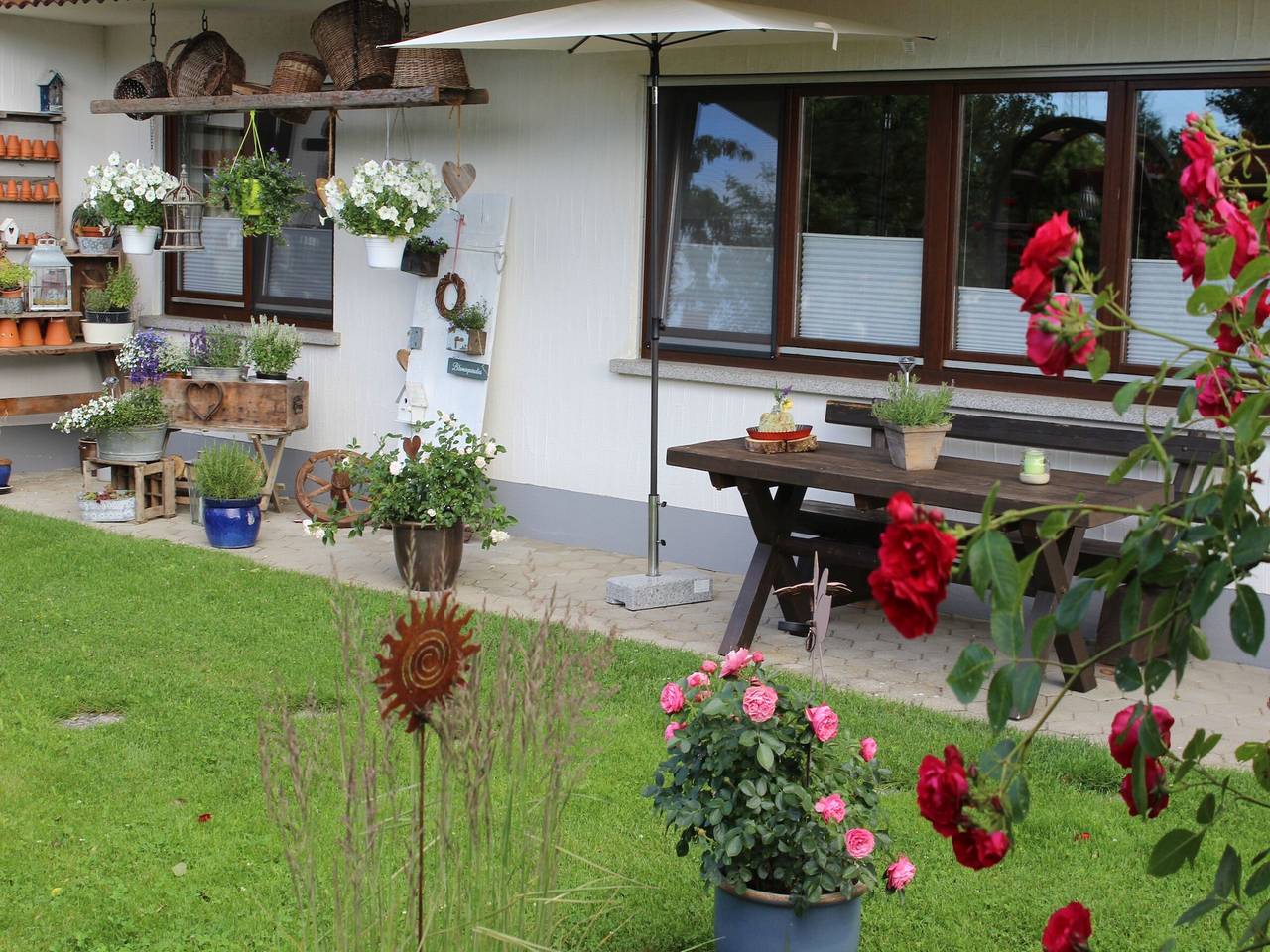 Ganze Wohnung, Ferienwohnung 'Haus Am Rötenberg' mit gemeinsamer Terrasse, gemeinsamem Garten und Wi-Fi in Grafenhausen, Südschwarzwald