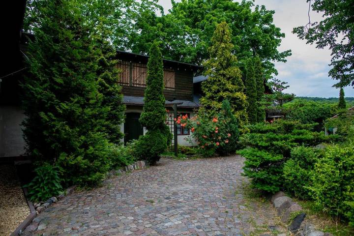 Apartament wakacyjny dla 2 osób, z Taras i Ogród oraz Widok w Orłowo