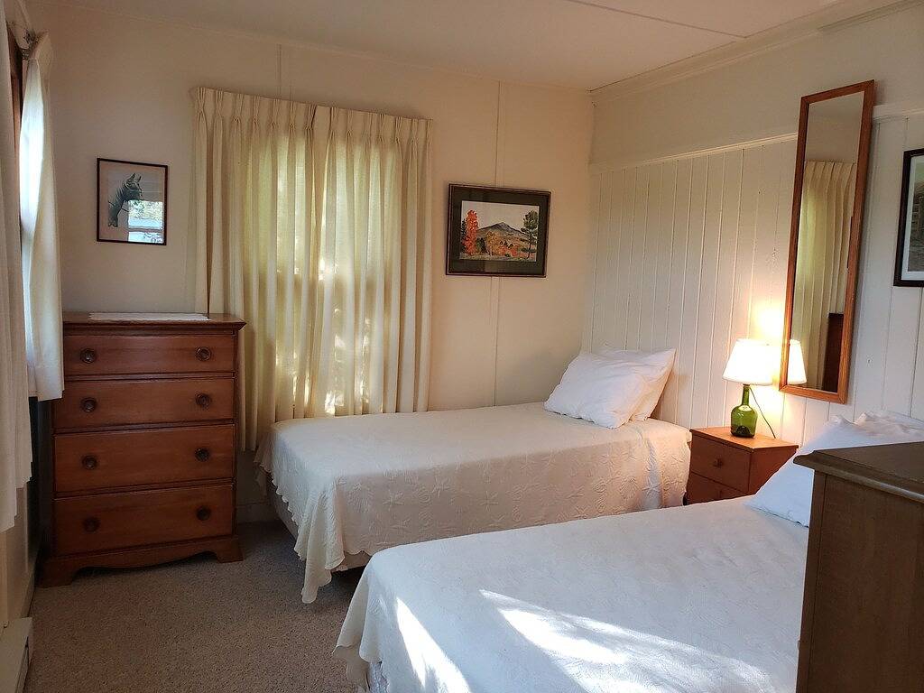 Cozy Lake Winnipesaukee Camp on Braun Bay with spectacular views in Moultonborough, Lake Winnipesaukee