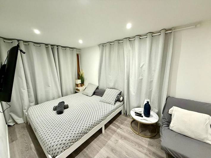 Gîte pour 3 personnes à Cranves-Sales - 4