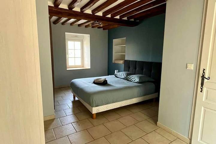 Location de vacances pour 8 personnes, avec jacuzzi ainsi que terrasse et jardin à Saint-Côme-de-Fresné - 2