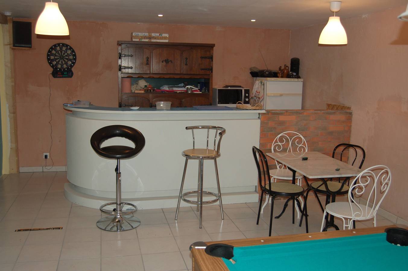 Chambre d'hôtes 'Breizh' avec terrasse privée, jardin commun et Wi-Fi in Cast, Région de Châteaulin