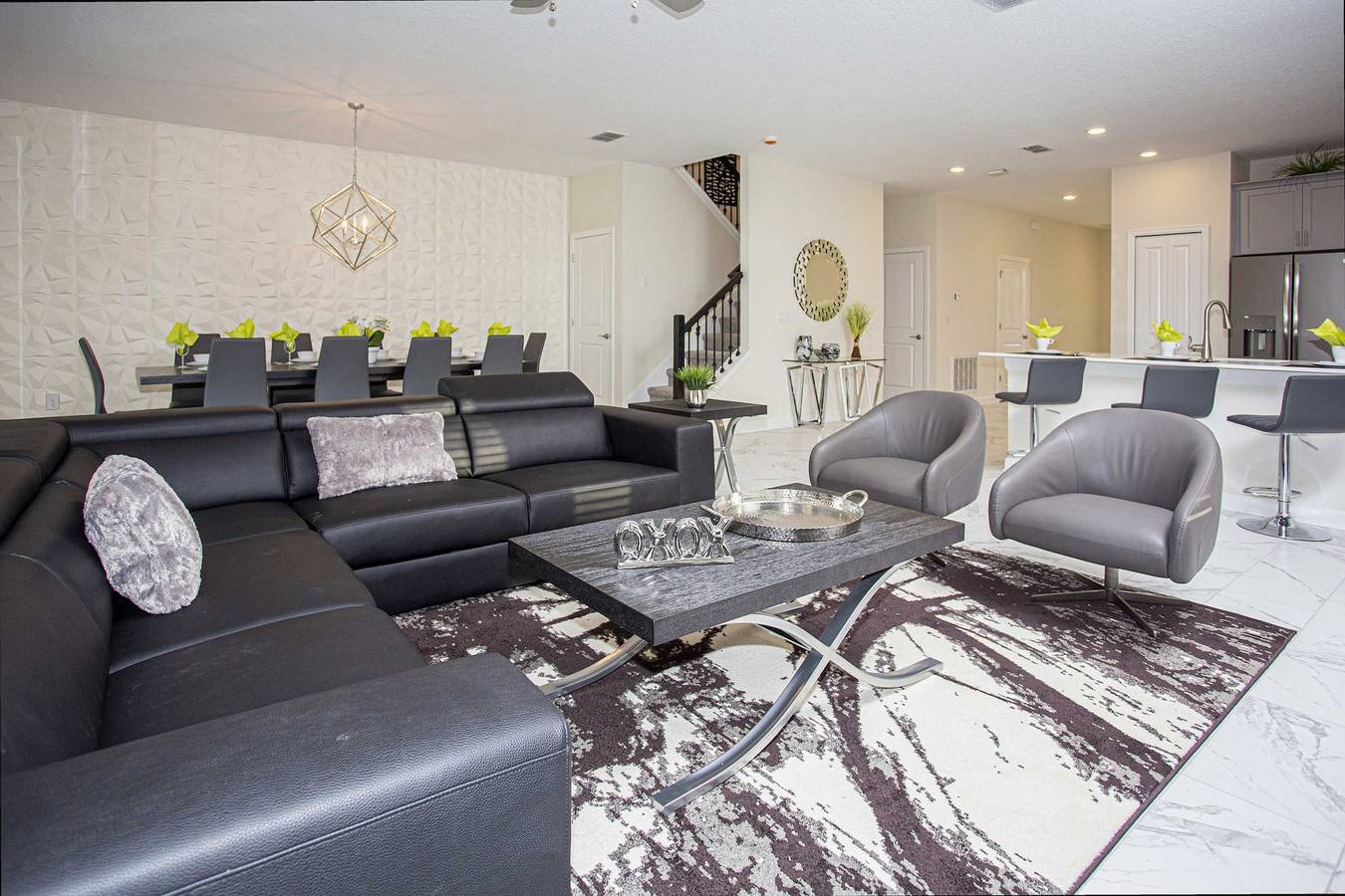 Fantastic Eight Bedrooms Sf w Screened Pool at Storey Lake Resort 2887 in Condado de Osceola