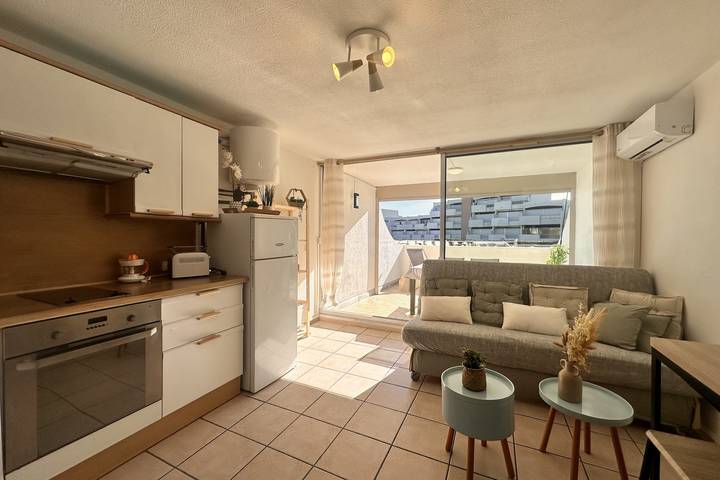 Ganzes Studio, Le Catamaran - Studio proche de la mer avec terrasse in Port Camargue, Le Grau-du-Roi