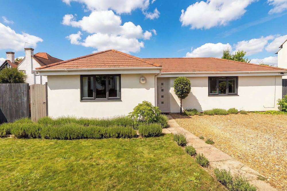2-Bed Wallington, Sleeps 6, Parking, Near Lgw in Sutton (London), London