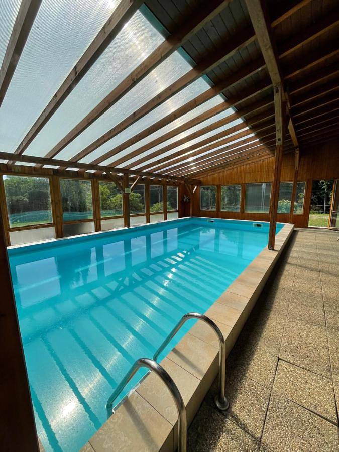 Ferienwohnung für 2 Personen, mit Terrasse und Garten sowie Pool und Sauna in Žabovřesky