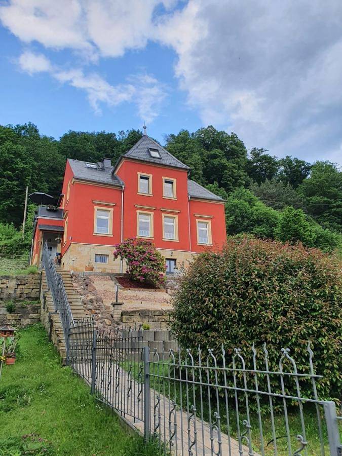 Ferienwohnung für 6 Personen, mit Garten und Ausblick in Rathmannsdorf