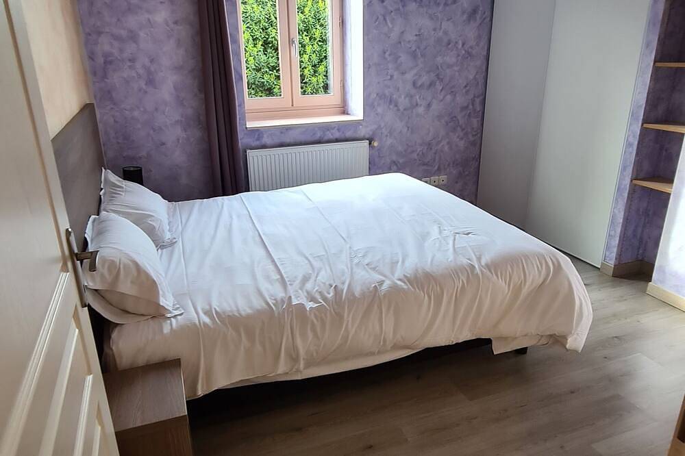 Maison de Village Pour 15 Personnes in Saint-Didier-sur-Beaujeu, Villefranche-sur-Saône region