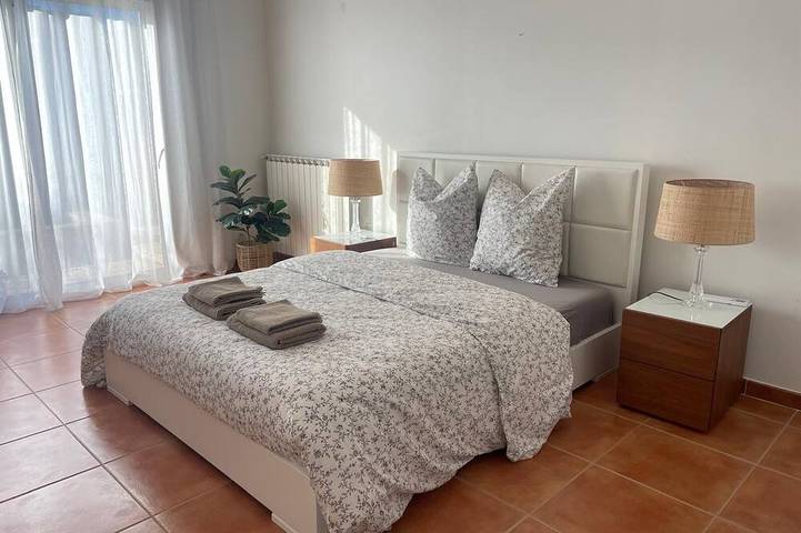 Location de vacances pour 8 personnes, avec piscine à Pignan - 2