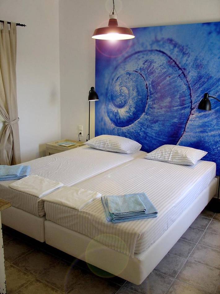 Gîte pour 2 personnes, avec jardin et vue dans Antiparos Ville - 3